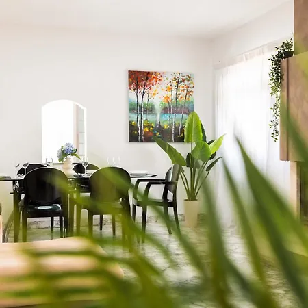 In The Center Of St Julian's By Arco Collection * سانت جوليان