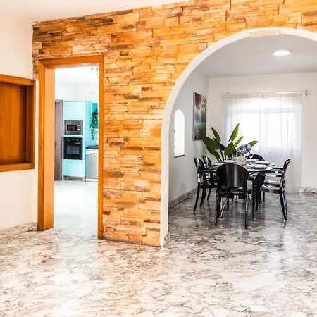 Villa In The Center Of St Julian's By Arcobnb