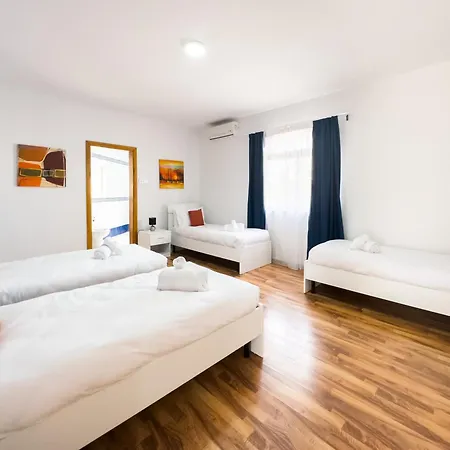 Villa In The Center Of St Julian's By Arcobnb