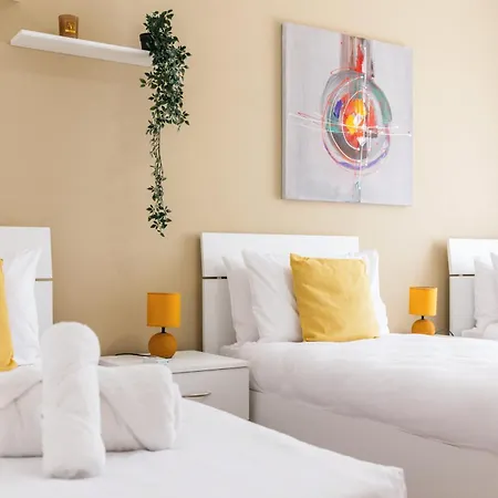 Vila In The Center Of St Julian's By Arcobnb *