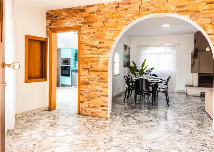 Villa In The Center Of St Julian's By Arco Collection