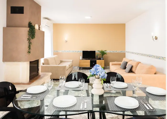 In The Center Of St Julian's By Arco Collection *