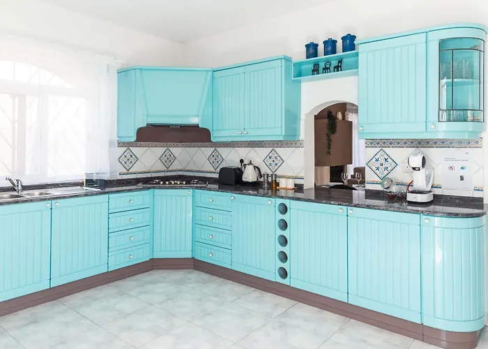 Vilă In The Center Of St Julian's By Arco Collection